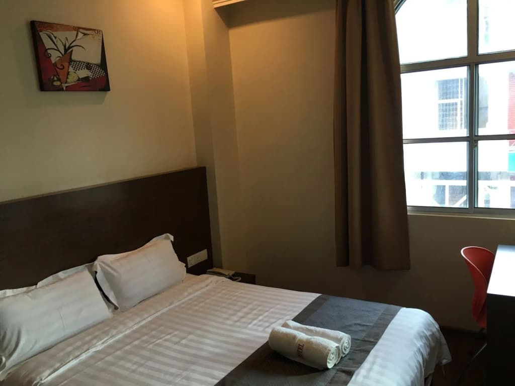 Hotel Lintas Plaza - photo 4