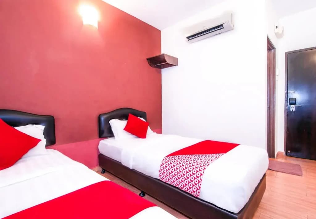 OYO 698 Hotel Sepang at Dengkil - photo 2
