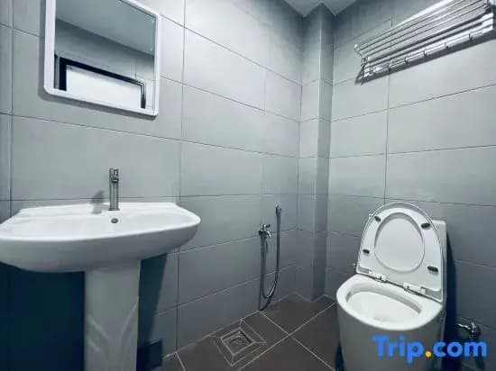 Spacious Room for Families & Travelers, Max 4-6 Person, 10 mins to Tourist Hotspot, TUSITA - photo 6