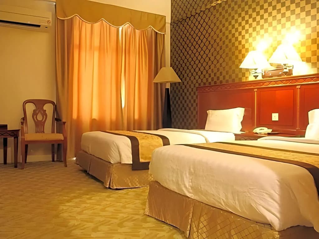 MB Hotel - photo 4