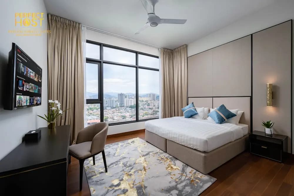Pavilion Embassy Suites KL by Perfect Host - photo 5