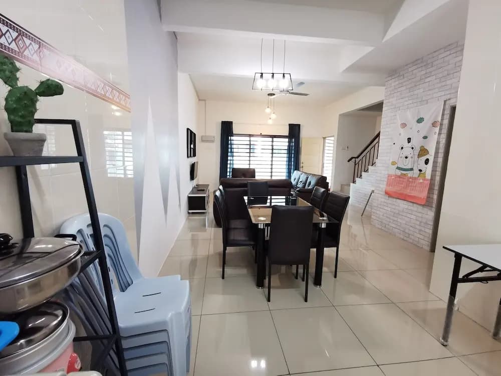 The Woodz Homestay - 2 Storey House - photo 20