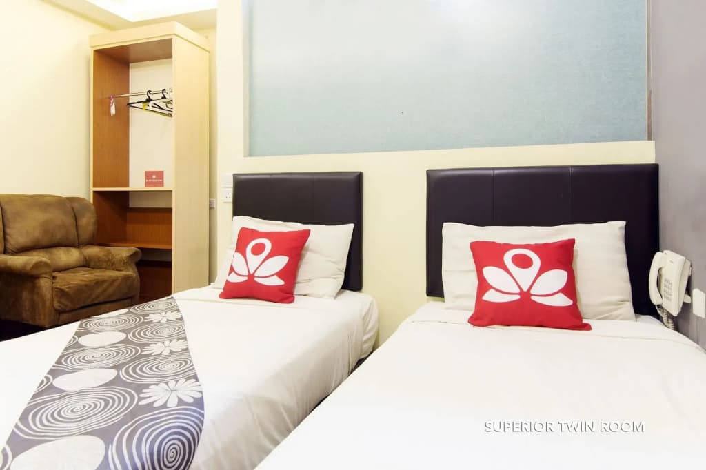 ZEN Rooms Norbu Hotel - photo 16