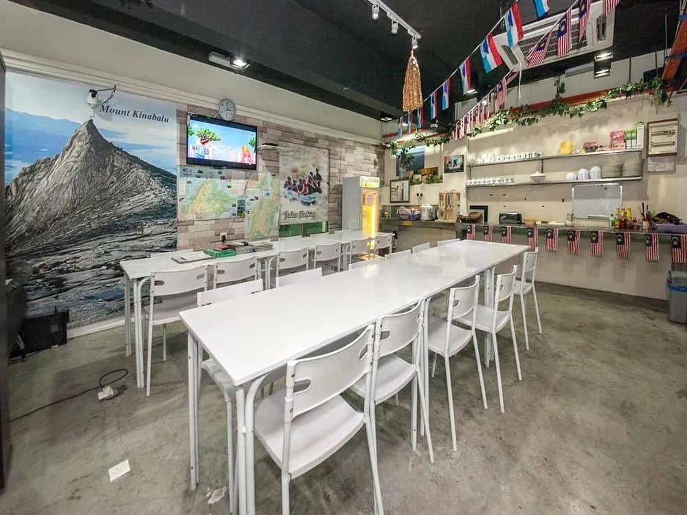 OYO 268 Le Hotel - photo 11