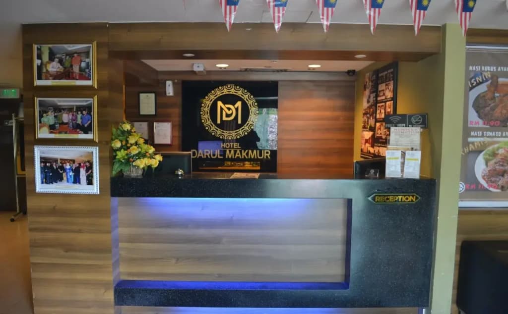 Hotel Darul Makmur - photo 10