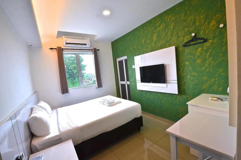 Yew Boutique Hotel - photo 16