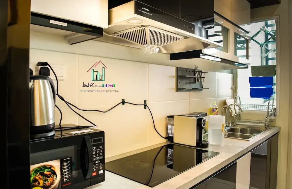J&J Vacation Home @ Parkland Residences - photo 28