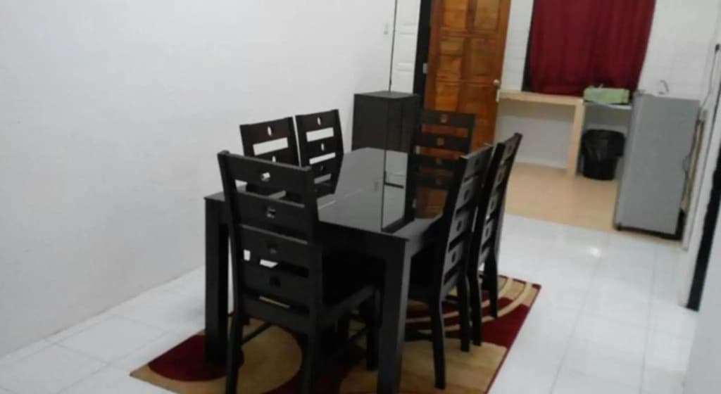 White Rose Apartment - photo 1