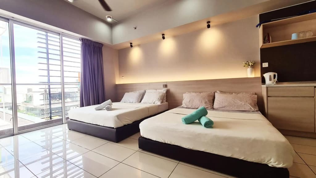 Aeropod 2 Queen Bed Near Airport & KK city Free Parking Netflix - photo 4