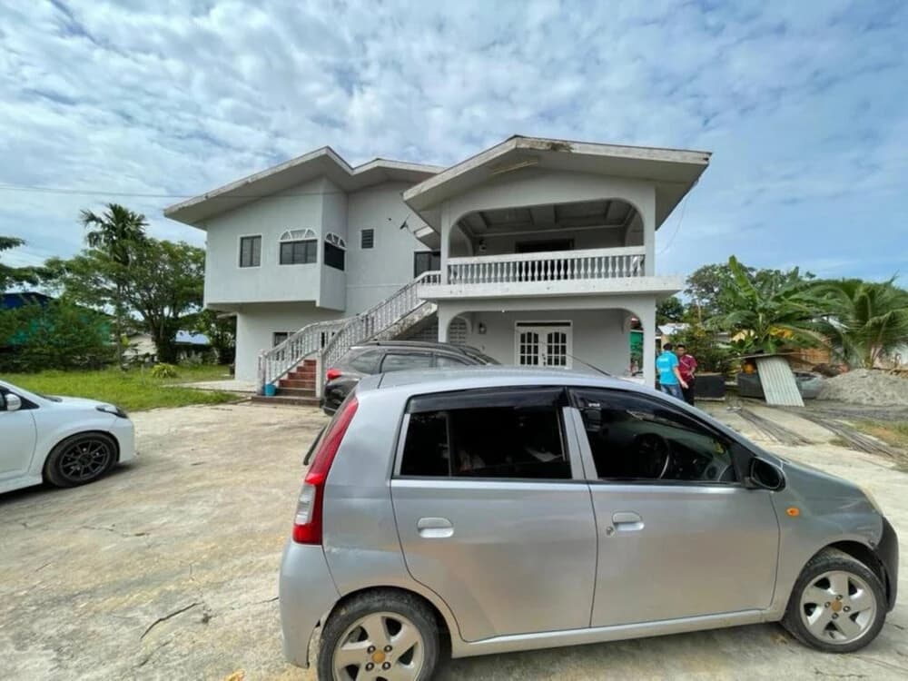 Anique Hoemstay by Oyo Rooms - photo 14
