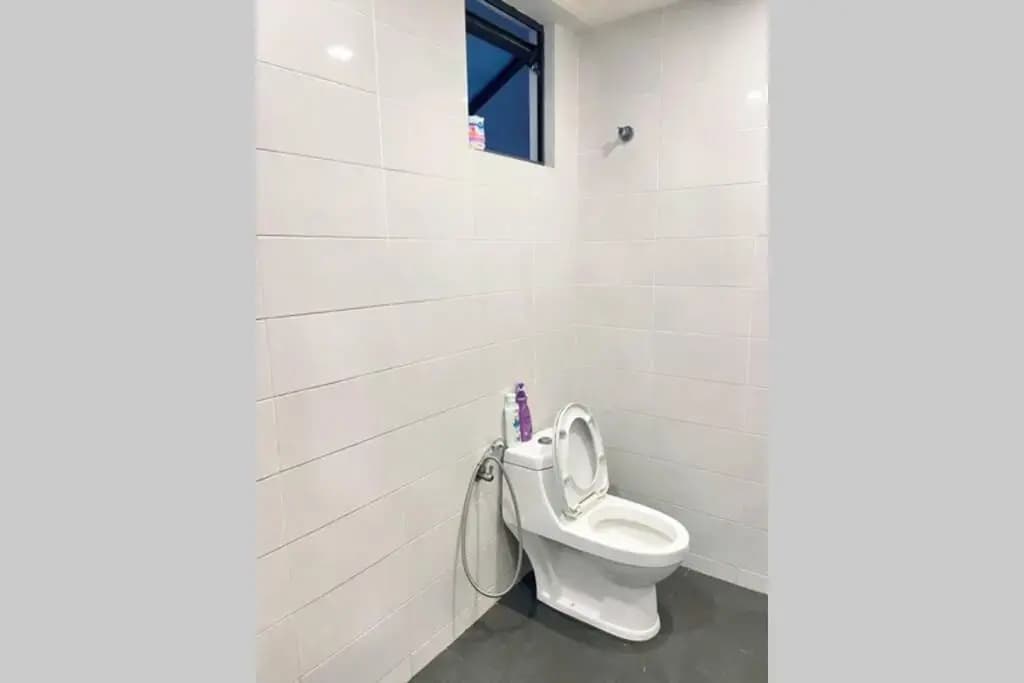 Landmark Residence 2, GreenView, Less Noise, Free WiFi with TvBox, Free Parking, Near Kajang, Cheras, C180, MRT - photo 7