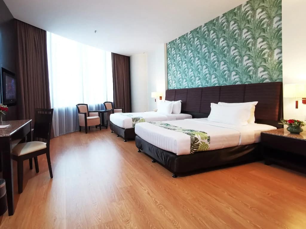 Grand Paragon Hotel Johor Bahru - photo 7