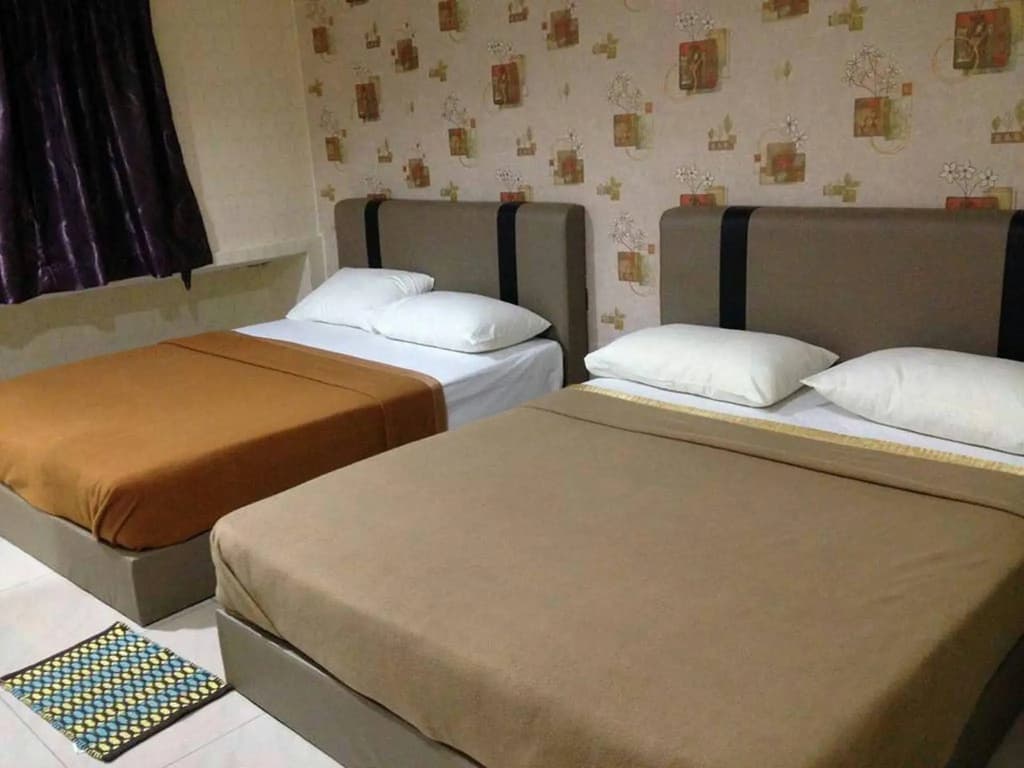 RST Hotel - photo 2