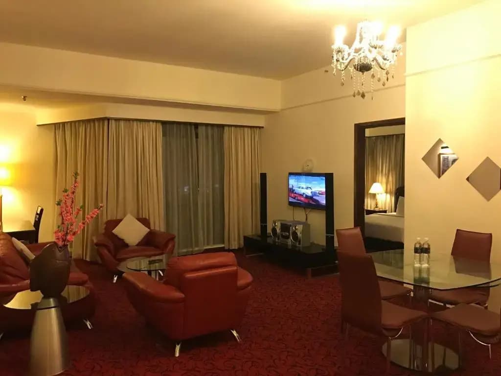 KL Bintang Suites @ Times Square - photo 43