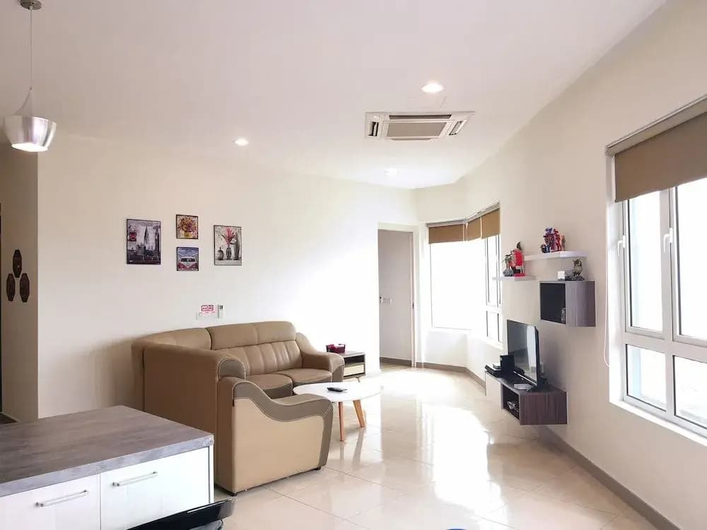 Octagon 21 Guest House - photo 15