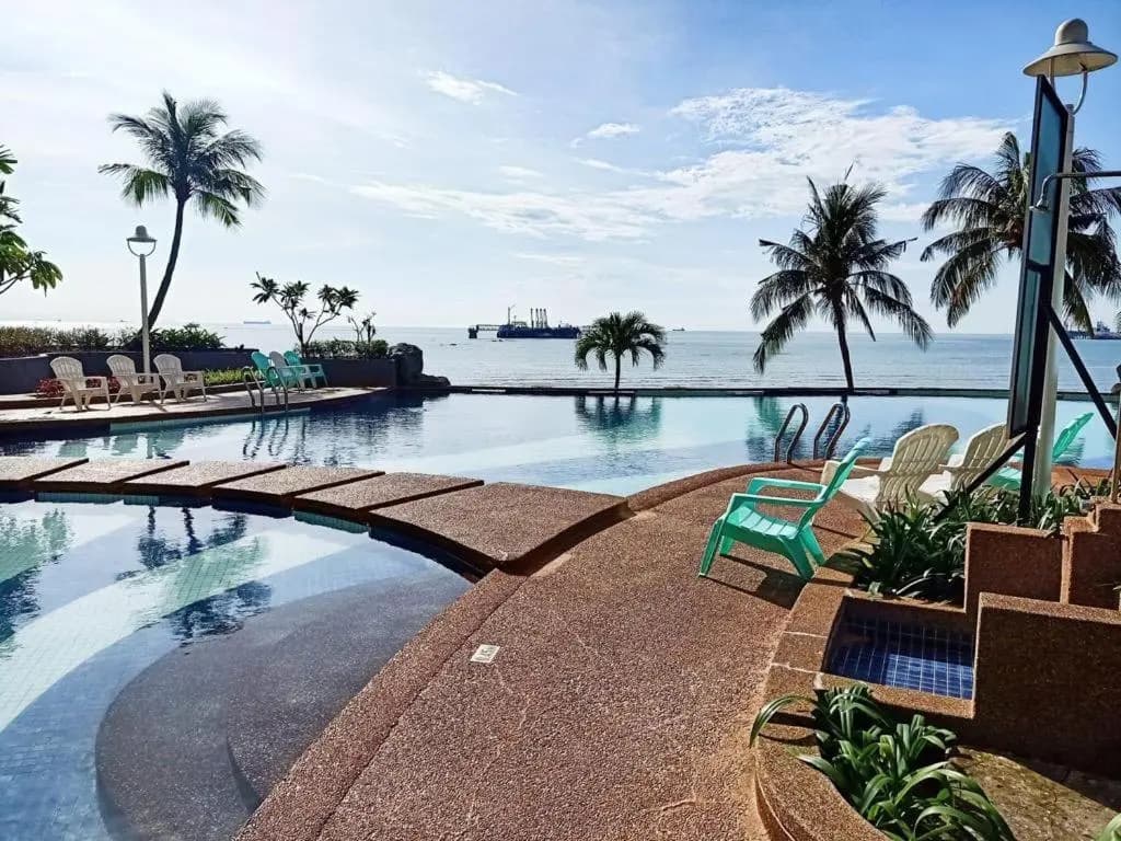 Ehsan Seaview Hotel Port Dickson - photo 11