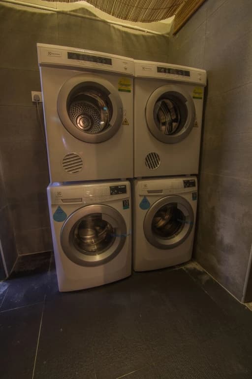 Traveller Bunker Hostel 1 - photo 24