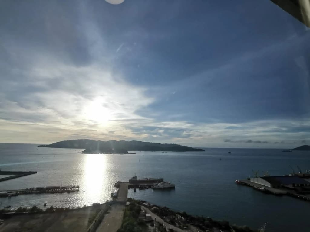 Jesselton Quay Suites - photo 23