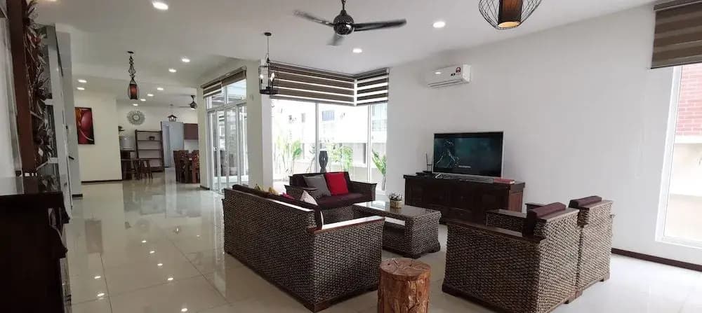 Palm Residence - photo 1