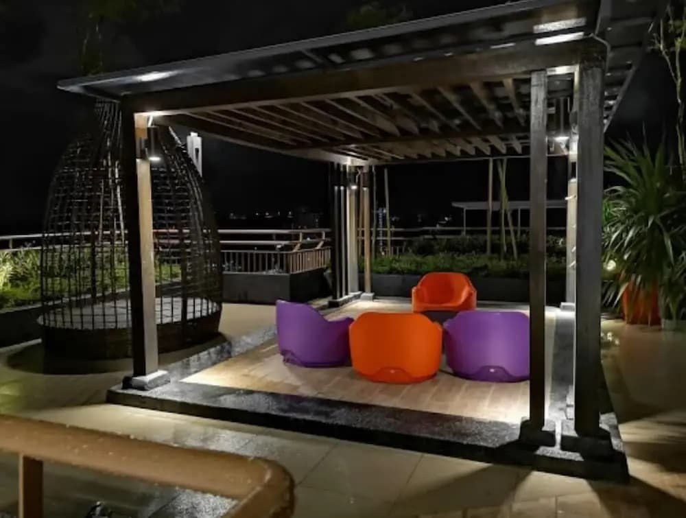 Golden Shine Homestay at Midhills Genting - photo 22