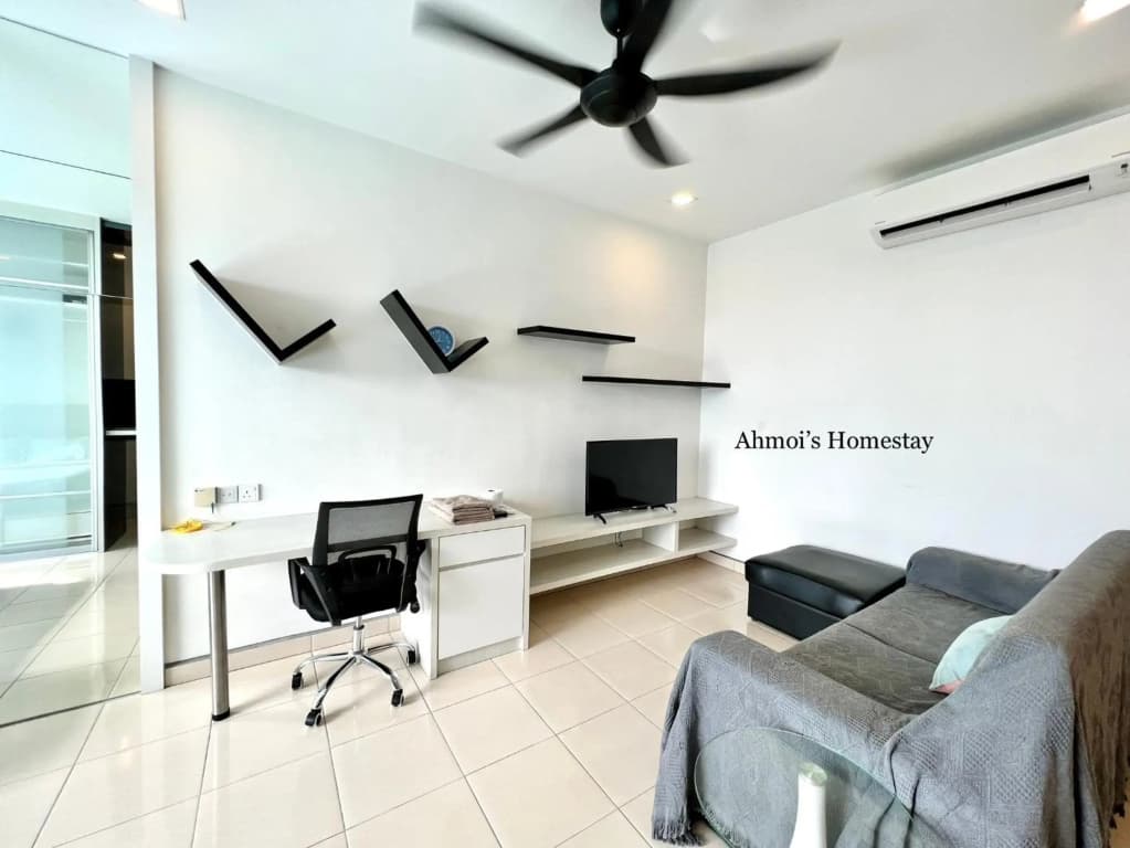 Corner 2人名宿, Kajang, Sglong, Landmark2, Free Wifi, Quiet Space, Nice View - photo 2