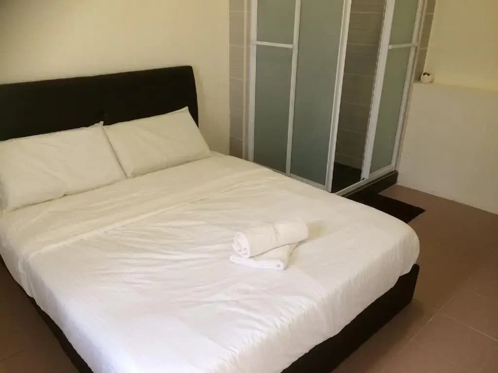 WeLuv Travel Guesthouse - photo 4