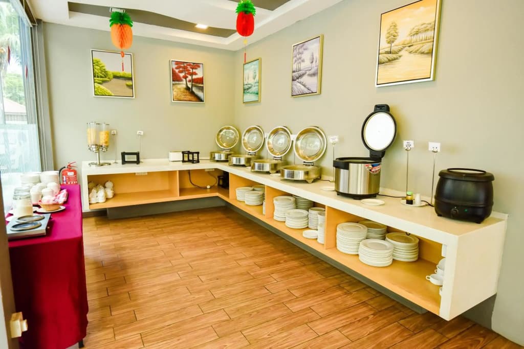 Lumut Suites - photo 23