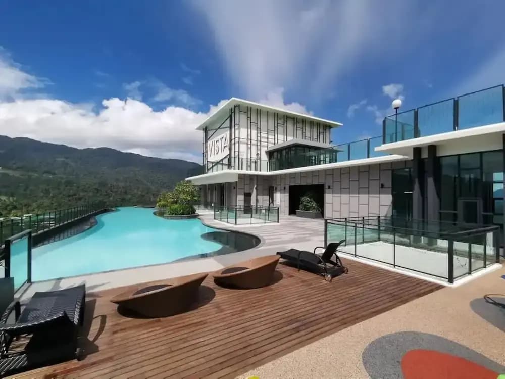MU Vista – 360 Skypool Superior Suite - photo 9
