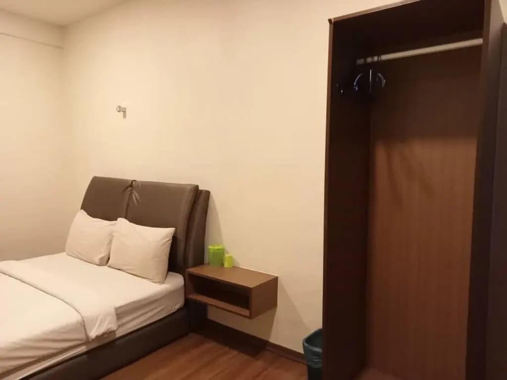 OYO 960 I Harmony Hotel - photo 11