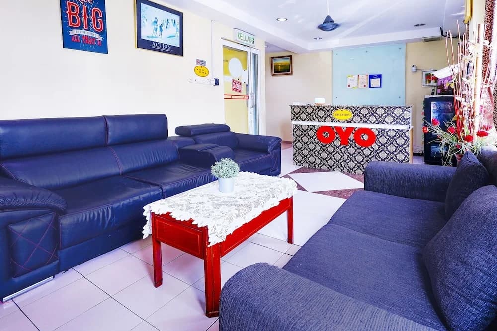 OYO 90486 Station Hotel - photo 12