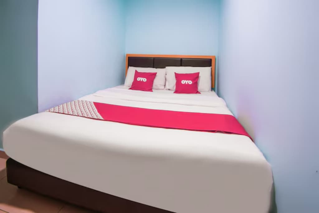 Hotel 22, Northport - photo 3