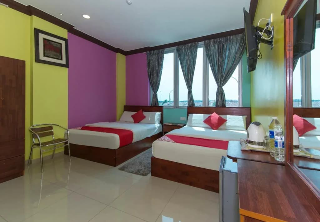 Saujana City Hotel by OYO Rooms - photo 2