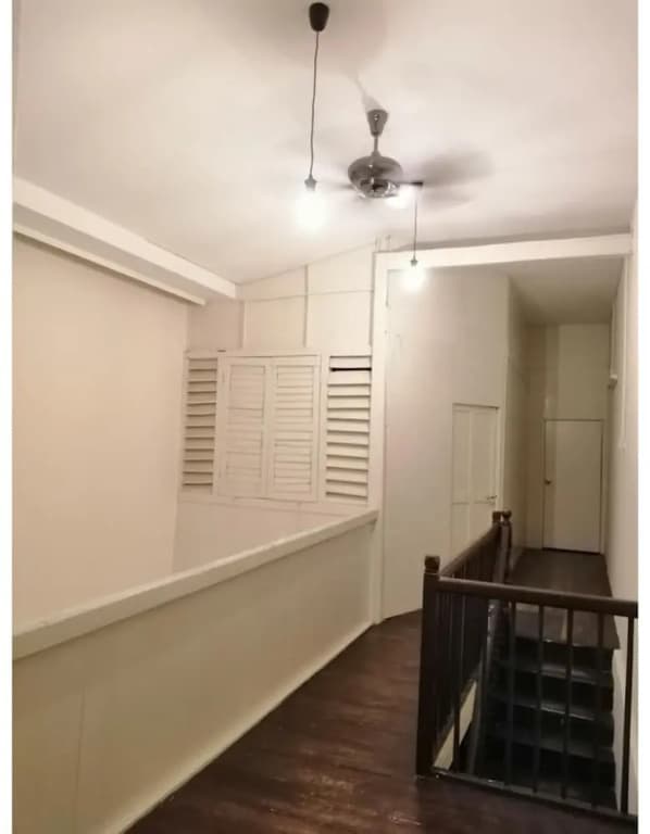 Third Street Station - Hostel - photo 14