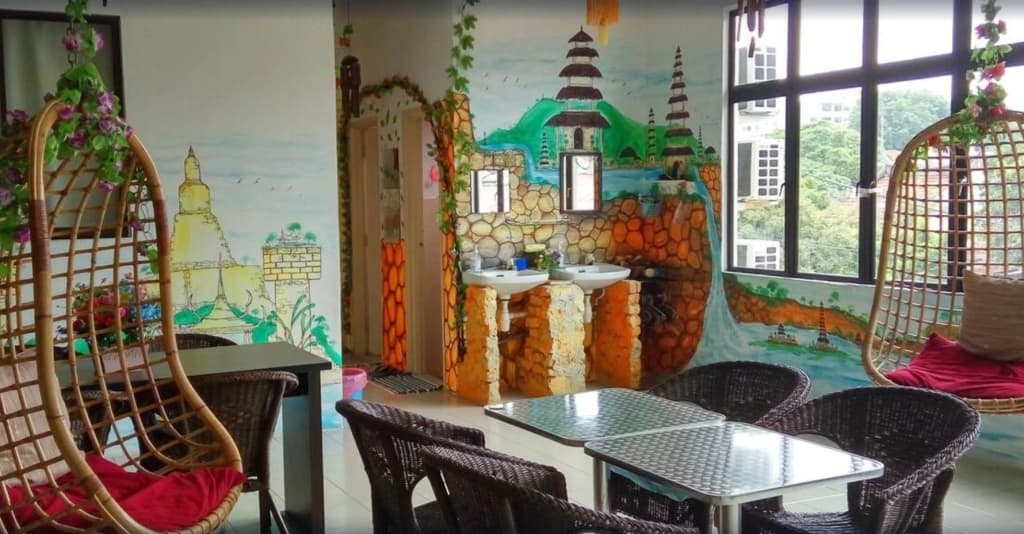 Old Town Guesthouse - photo 17
