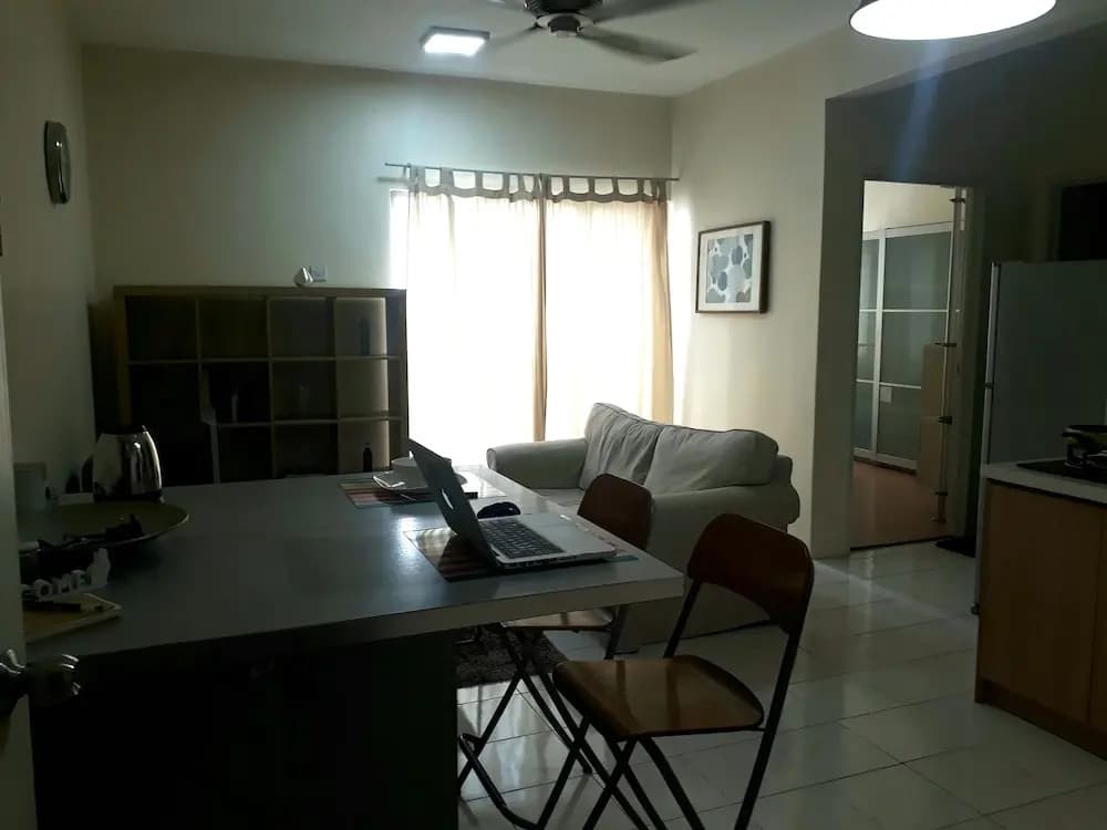1 Room Apartment Vista Pinggiran- Equine - photo 3