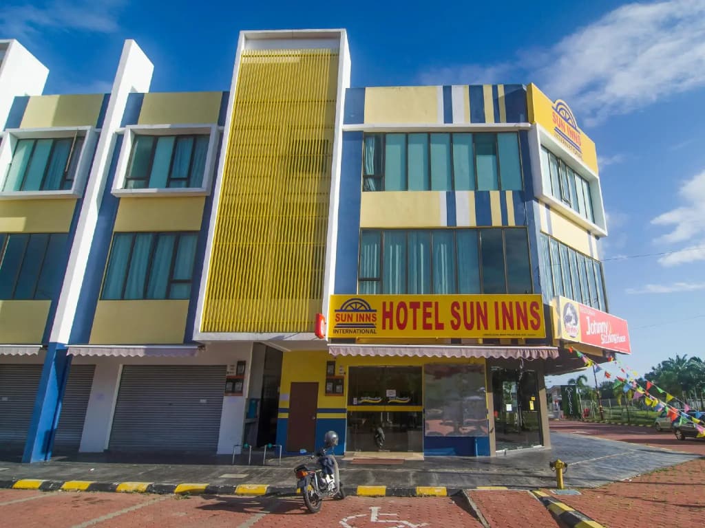 Sun Inn Hotel Pasir Penambang KS Botanic - photo 4
