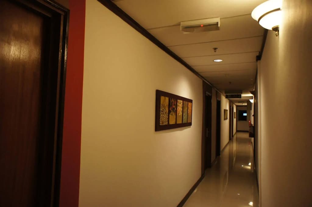 Meldrum Hotel - photo 9