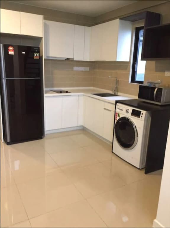 D'Latour Bandar Sunway - photo 20