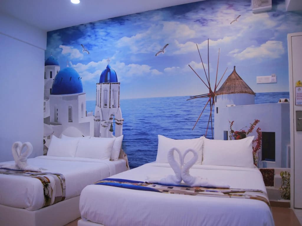 Santorini Hotel Melaka - photo 2