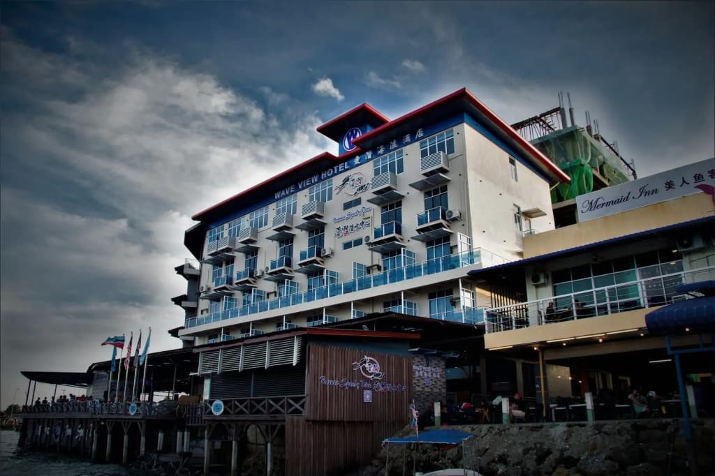 Wave View Hotel - photo 1
