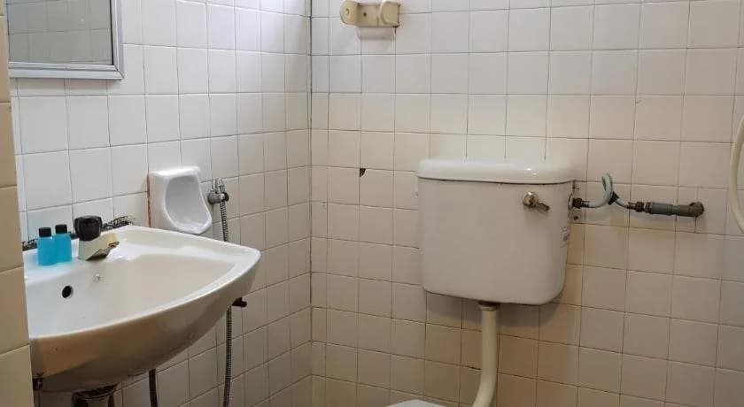 BB Inn Hotel - photo 9