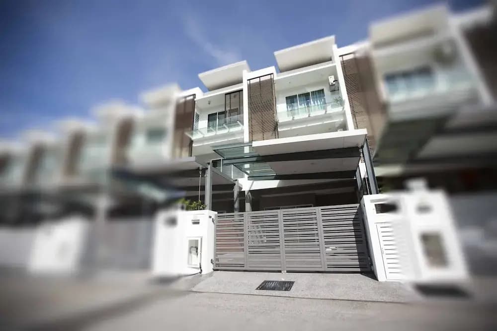 56 Residence - photo 1