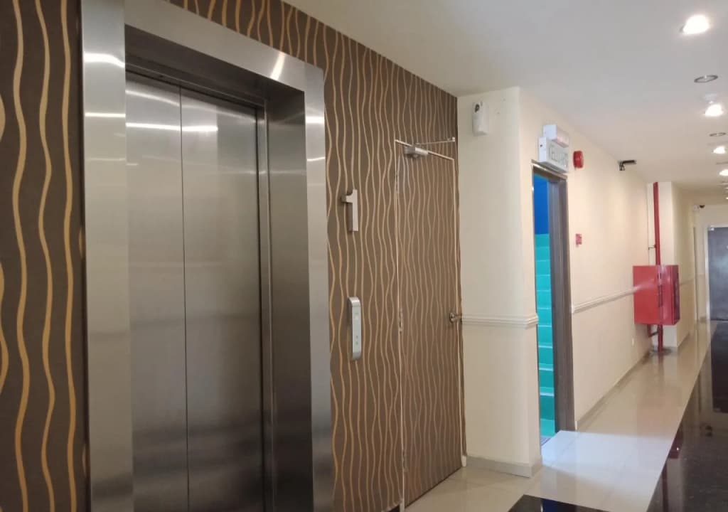Hotel Zamburger Laurence Melaka (Marina Well) - photo 13