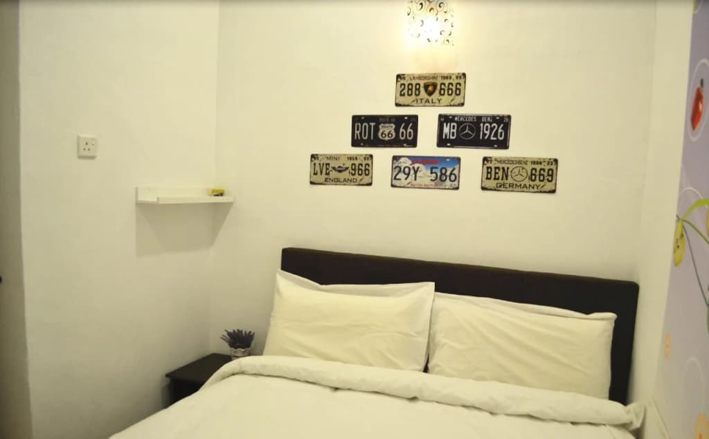 H & H Guesthouse 1 - photo 3