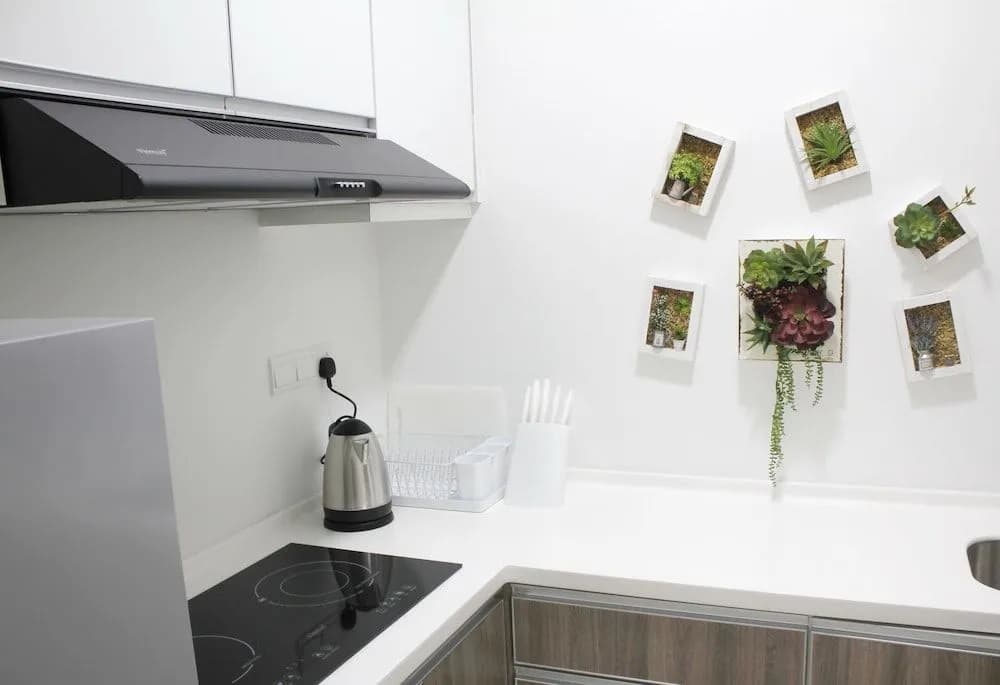 H2H Marine Home - photo 17