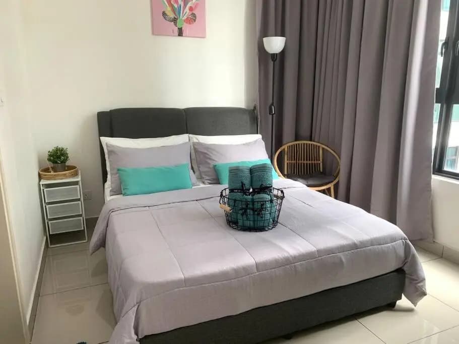 Hello Ruma, Conezion IOI City Mall Putrajaya, 2 rooms, Pool View - photo 2