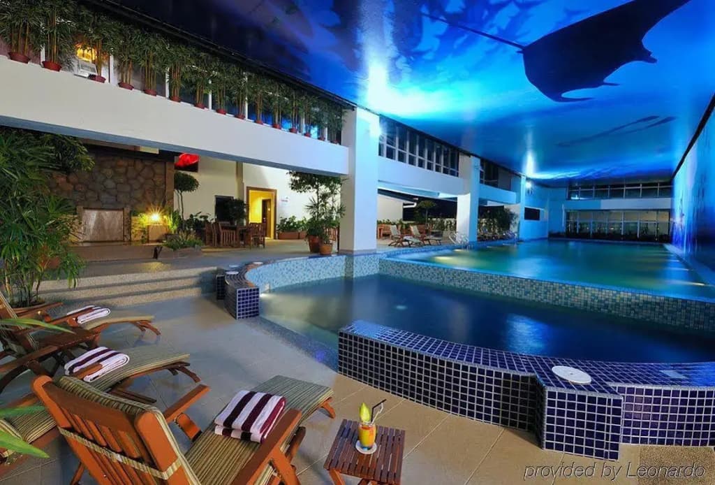 Grand Borneo Hotel - photo 14
