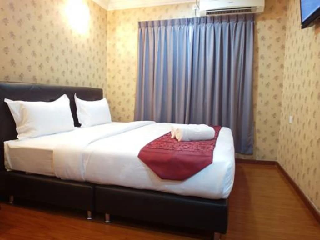 Classic Kinabalu Hotel - photo 3