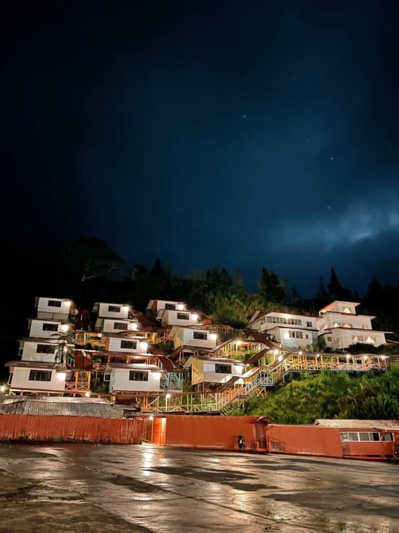 Sunrise Recreation Homestay & Chalet - photo 15