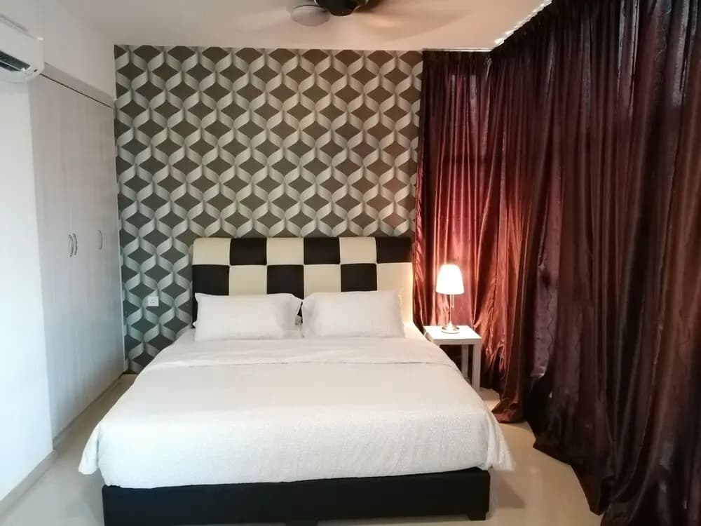 Lawang Suite 1 Bedroom Corner Apartment - photo 2